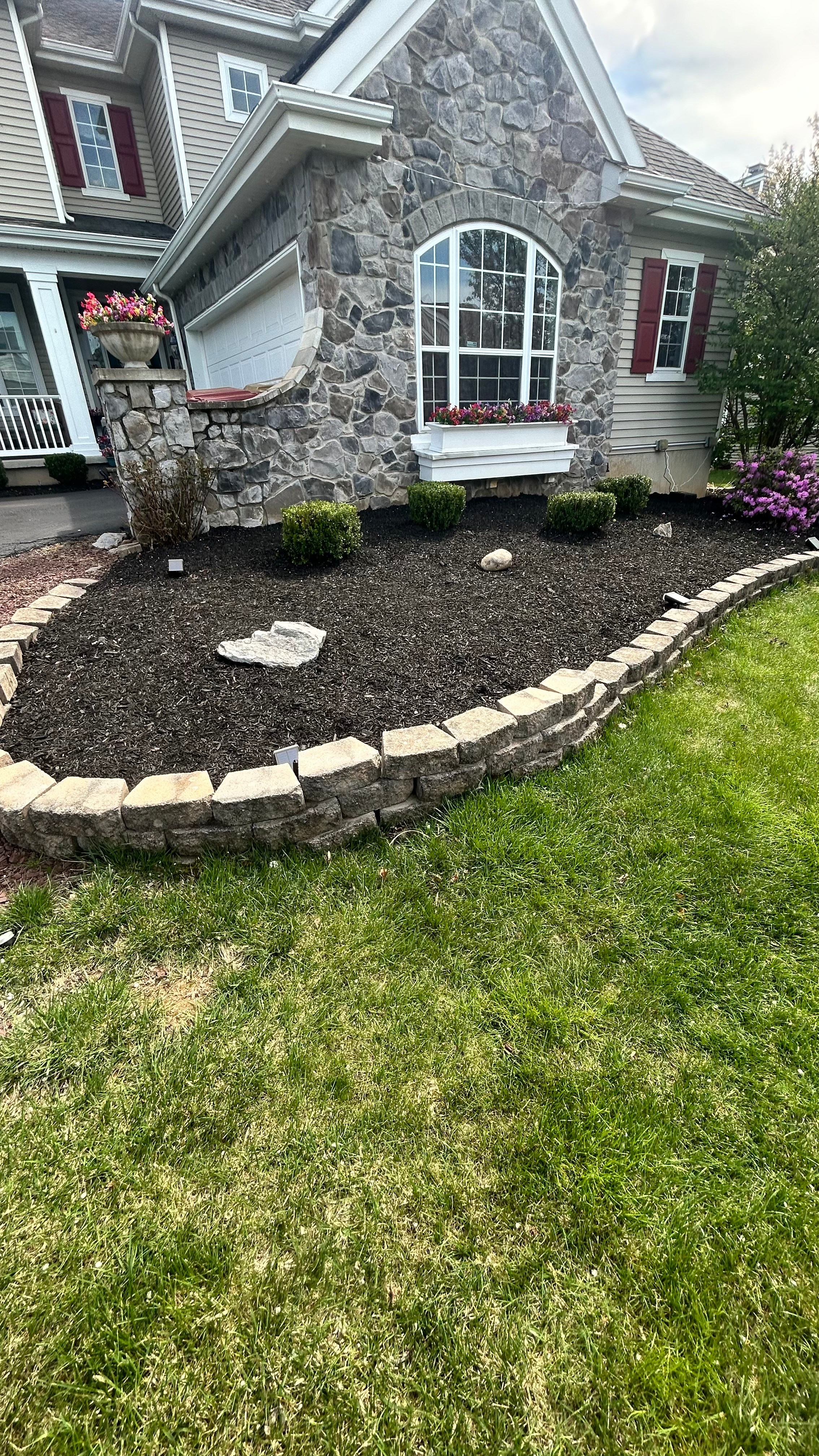 Professional Mulch Installation